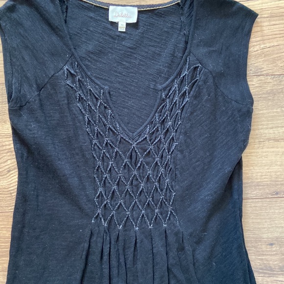 Anthropologie Black V-Neck Tee - Picture 2 of 5